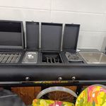 مبل باغی میزبان