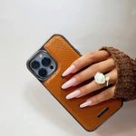 سالن تخصصی کاشت ناخن آیتا