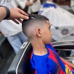 آرایشگاه مردانه احسان کرمی