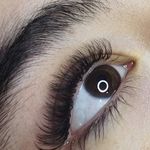 اکستنشن و کاشت مژه