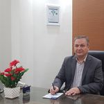 دکتر تورج مکرمی متخصص پوست ومو و زیبایی