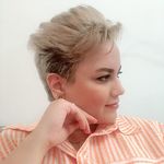 آرایشگاه زنانه و آموزشگاه زیبایی آمیتیس