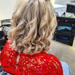 آموزشگاه و آرایشگاه زنانه ستایش