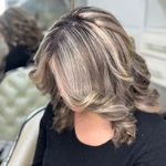 آموزشگاه و آرایشگاه زنانه ستایش