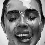 طراحی سیاه قلم الهام