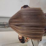 سالن زیبایی VIP هلن ملکی