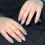 خدمات ناخن بنفشه