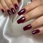 سالن خدمات و آموزش کاشت ناخن