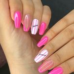 آموزش وخدمات کاشت ناخن راضیه