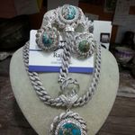 خدمات طلا و جواهر و فلزات زینتی رجبی