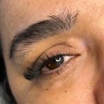 اکستنشن مژه تخصصی آنیِل