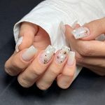 کاشت ناخن زهرا عبدی