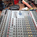 گالری ملودی تعمیرات سیستمهای صوتی