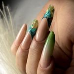 آموزش و خدمات ناخن و طراحی مریم