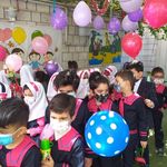 مهدکودک و پیش دبستانی مهرآوران(دوزبانه)