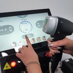 کلینیک پوست،مو زیبایی و لیزر دکتر فاتحی