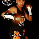 مربیگری درجه یک موی تای کیک بوکسینگ