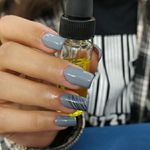 کاشت ناخن آوا