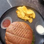 کافه رستوران رایمون