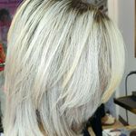 سالن آرایش و زیبایی رویا