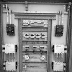 خدمات برق صنعتی و اتوماسیون صنعتی