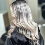 مرکز تخصصی رنگ و لایت لیلا رسولی  نازی اباد