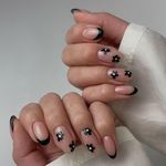 آرایشگاه و سالن زیبایی ریحانه