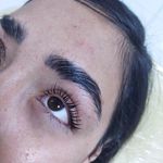 انجام خدمات لیفت و لمینت ابرو و مژه