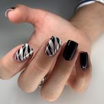 آرایشگاه و سالن زیبایی ریحانه