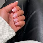 آرایشگاه و سالن زیبایی ریحانه