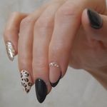 سالن زیبایی و تخصصی ماه لش