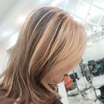 سالن آرایش و زیبایی رویا