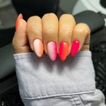 آموزش و خدمات تخصصی ناخن فروغ