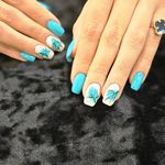 سالن آرایش و زیبایی رویا