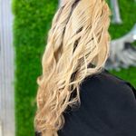 خدمات و آموزش رنگ و لایت