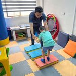 کاردرمانی فرانک نوبریان-کلینیک خانه امید