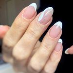 سالن تخصصی ناخن، مژه، رنگ و لایت لاراتیس