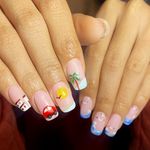 سالن تخصصی ناخن، مژه، رنگ و لایت لاراتیس