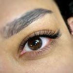 سالن تخصصی ناخن، مژه، رنگ و لایت لاراتیس