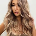 مرکز تخصصی رنگ٬لایت و کراتین بهناز مرادی