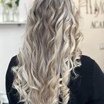 سالن زیبایی و آرایشگاه زنانه هیمو