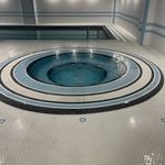 استخر هتل نور حيات