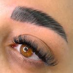 آموزش و خدمات مژه سارا قیطانی