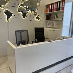 آژانس مسافرتی بگیرو برو(قطار نداریم)