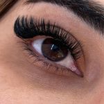 اکستنشن مژه ارغوان منظم