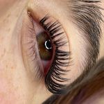 مرکز تخصصی مژه محدثه وزیری