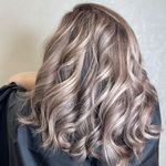 سالن زیبایی وآموزشگاه آرایشگری سحر امیری