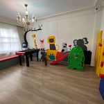 مهدکودک و پیش دبستانی سه زبانه قاصدک