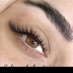 خدمات تخصصی اکستنشن مژه سوفیا