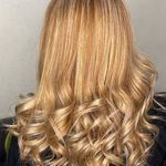 سالن زیبایی وآموزشگاه آرایشگری سحر امیری